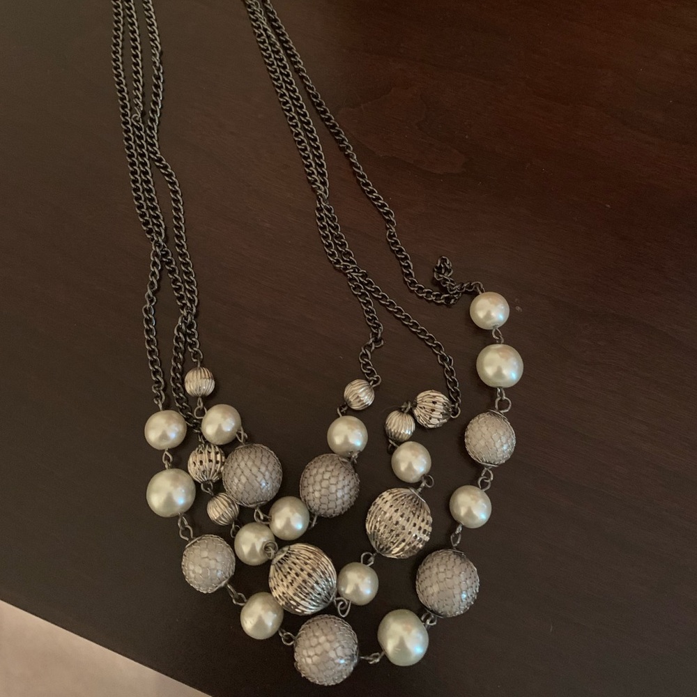 Beaded layered necklace